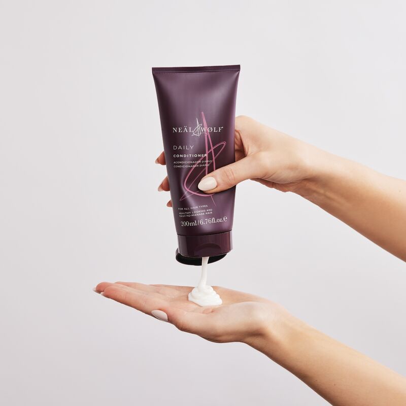 Neal & Wolf Daily Shampoo & Harmony Conditioner