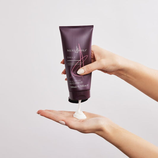 Neal & Wolf Daily Shampoo & Harmony Conditioner